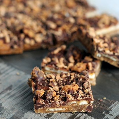 Peanut Butter Cup Cracker Toffee