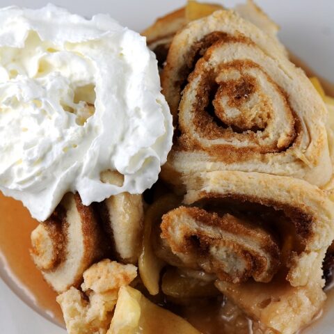 Apple Brown Sugar Spiral Biscuit Cobbler