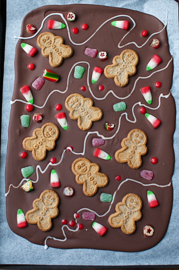 Full shot of Gingerbread House Bark on cookie tray.