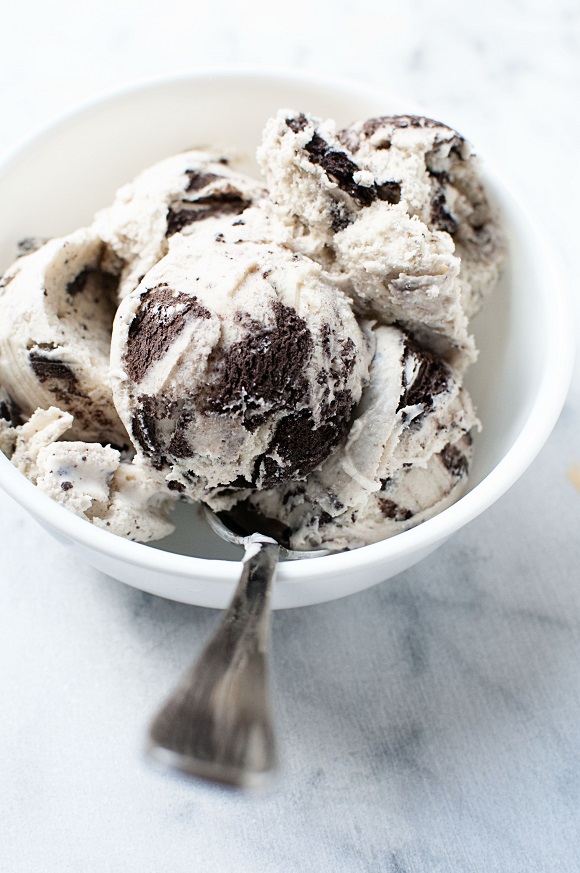 Mint Chocolate Cookie Ice Cream 3