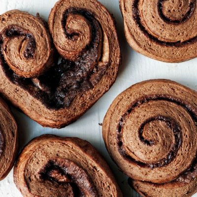 Chocolate-Cinnamon Cinnamon Rolls