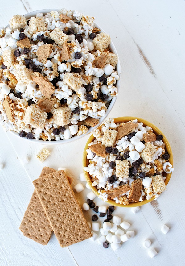 Jolly Time Popcorn Smores Mix In 01