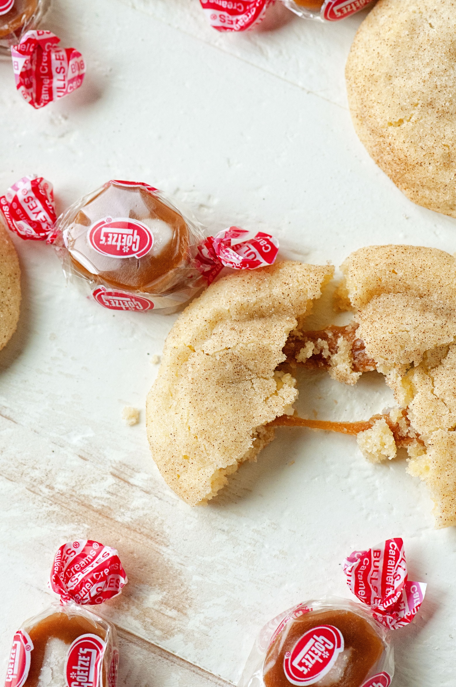 Caramel Cream Filled Snickerdoodles up close photo of the caramel.