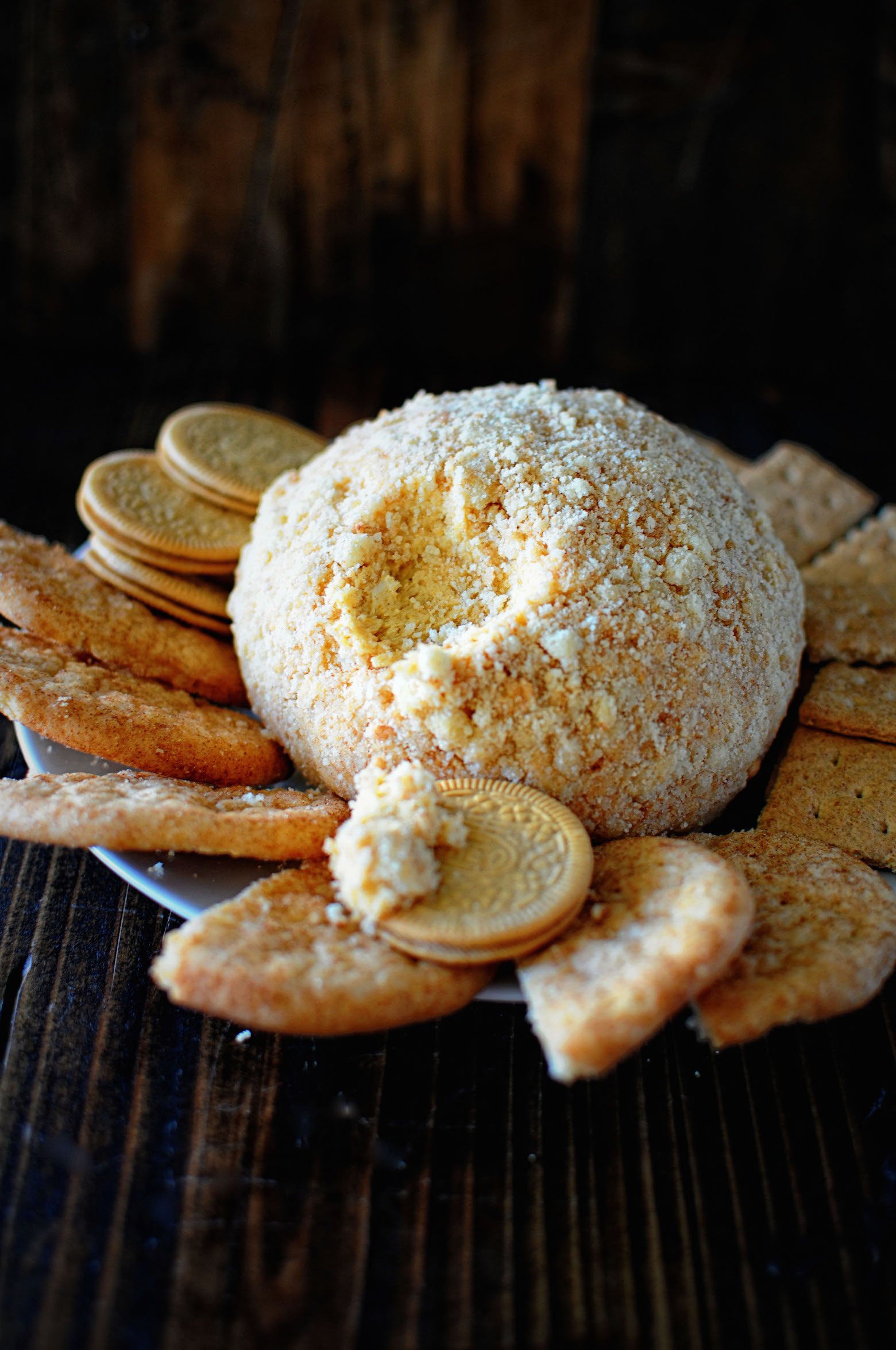 Snickerdoodle Pumpkin Cheesecake Cheeseball