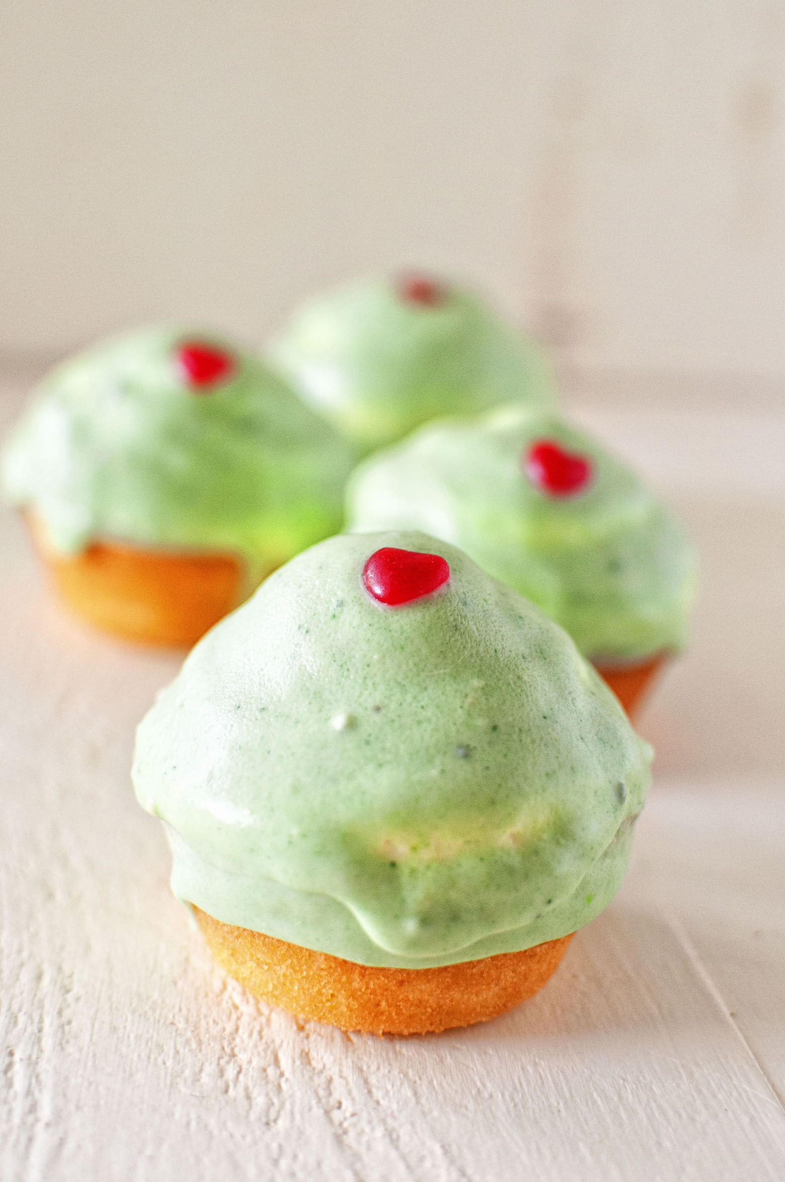 Grinch Buttermint Cupcakes