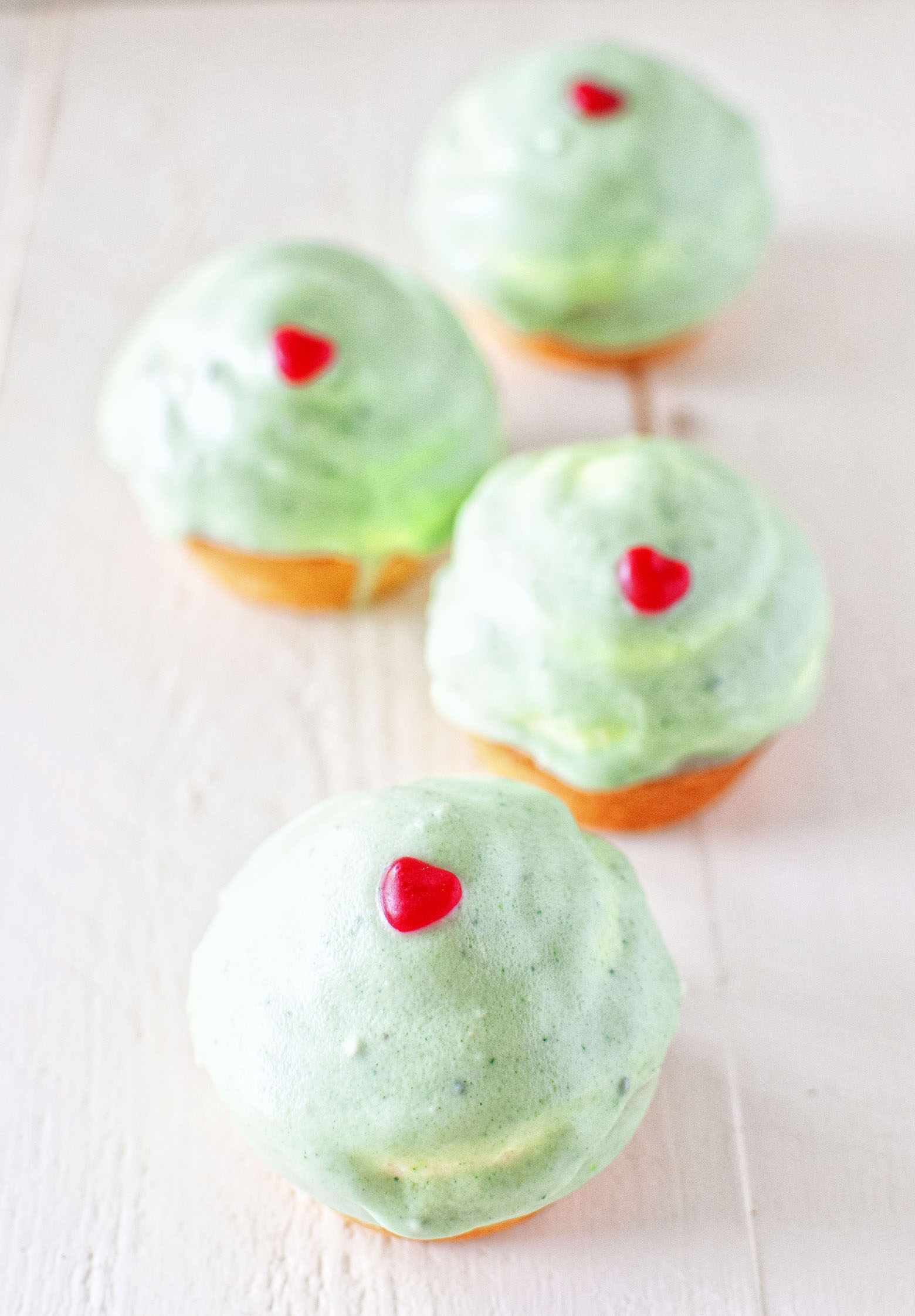 Grinch Buttermint Cupcakes
