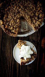 Oatmeal Crumble Caramel Apple Pie