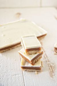 Root Beer Float Caramel Bars