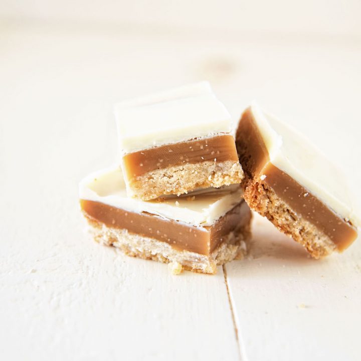 Root Beer Float Caramel Bars