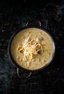 Vegetarian Roasted Garlic Chile White Bean Soup