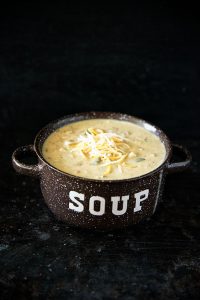 Vegetarian Roasted Garlic Chile White Bean Soup