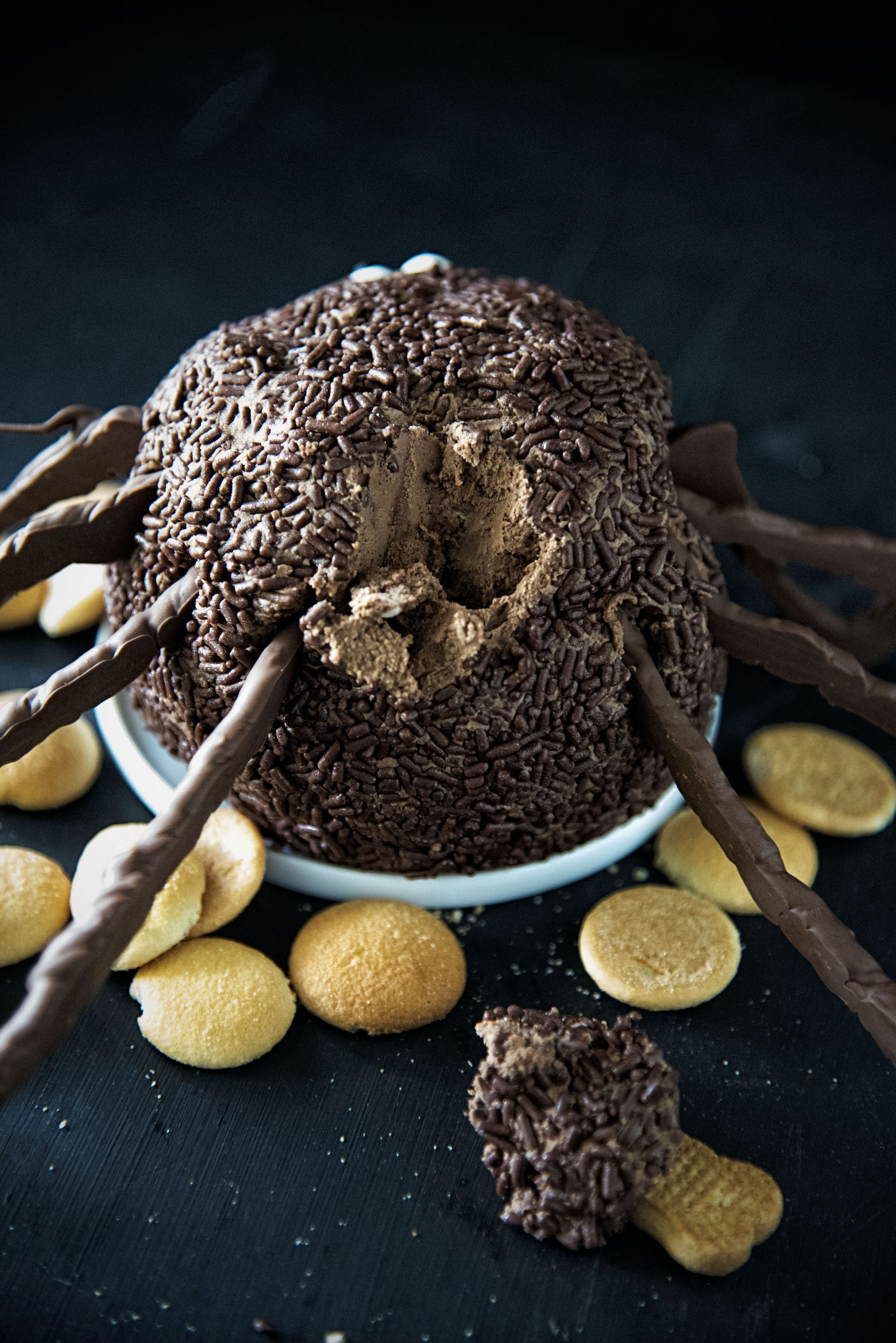 Chocolate Spider Cheesecake Cheeseball