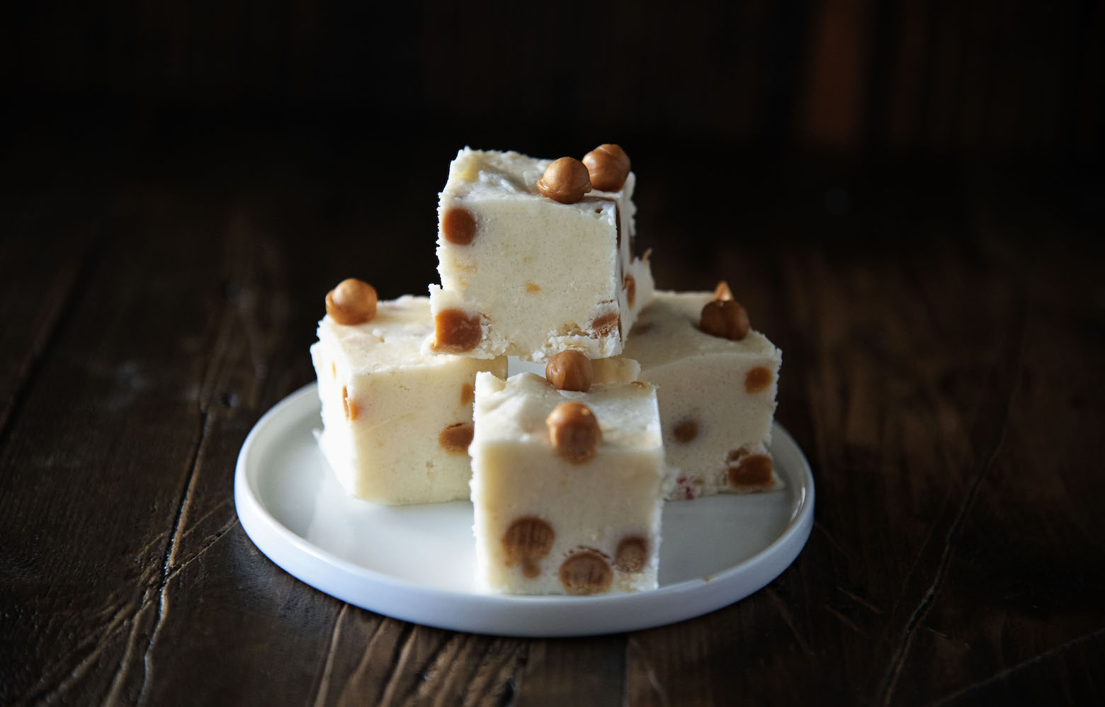 Caramel Apple White Chocolate Fudge