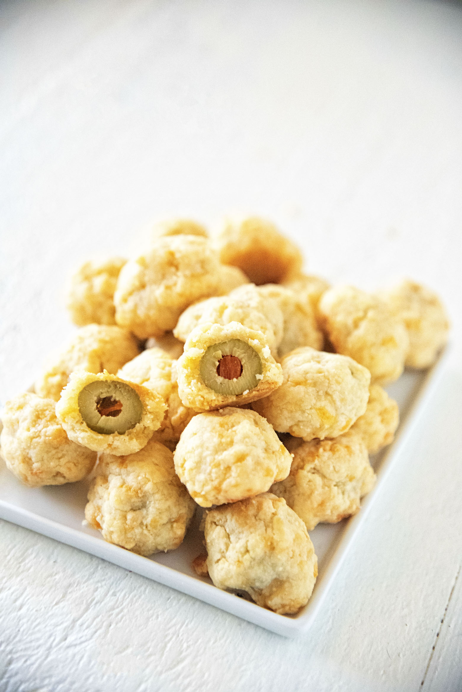 Cheddar Cheese Green Olive Nuggets