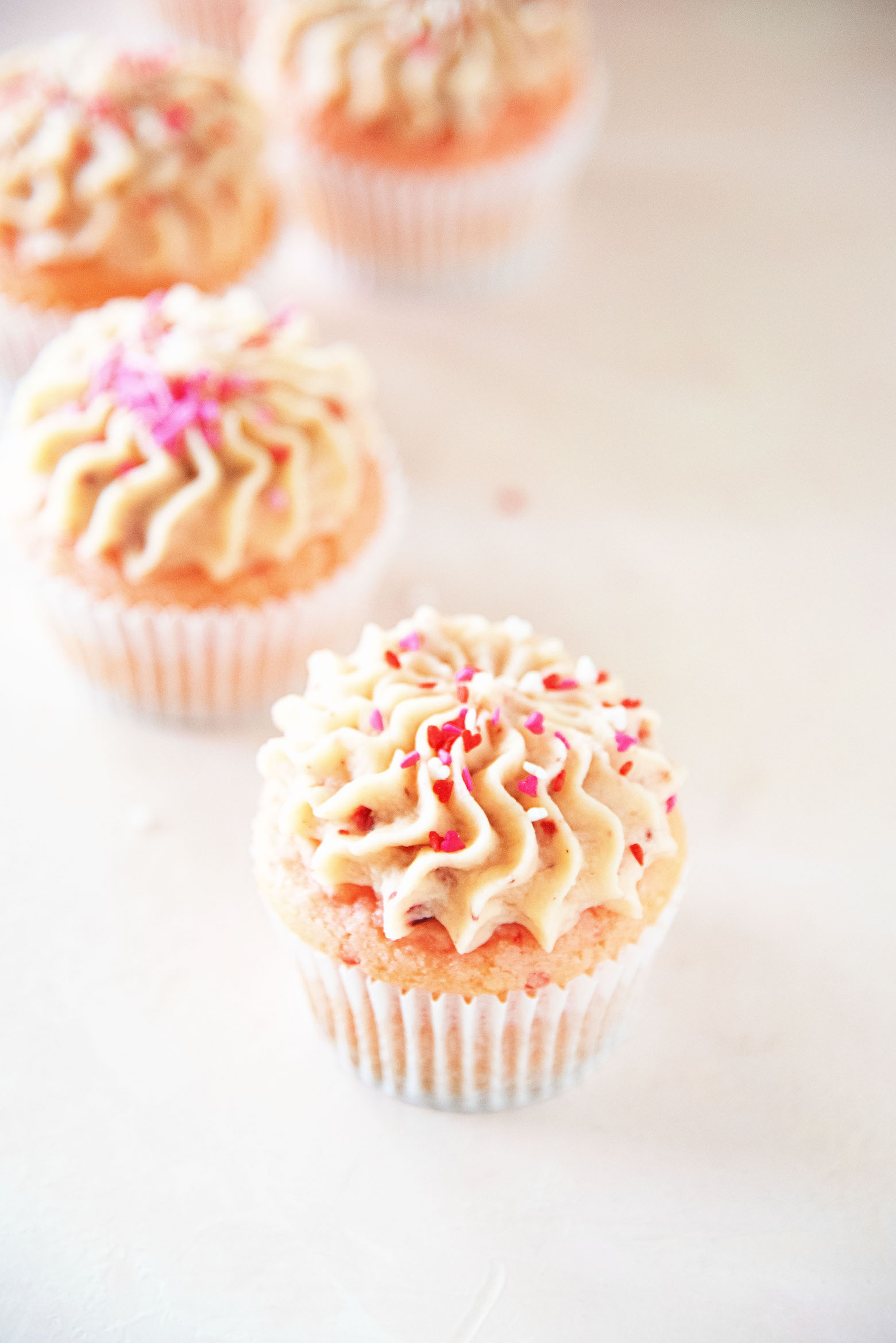 Strawberry Malted Milk Cupcakes