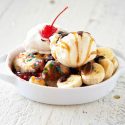 Banana Split Dump Cake