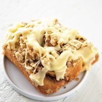 Creamsicle Crumb Topped Cinnamon Rolls