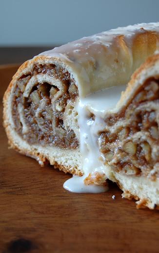 Poteca Nut Roll