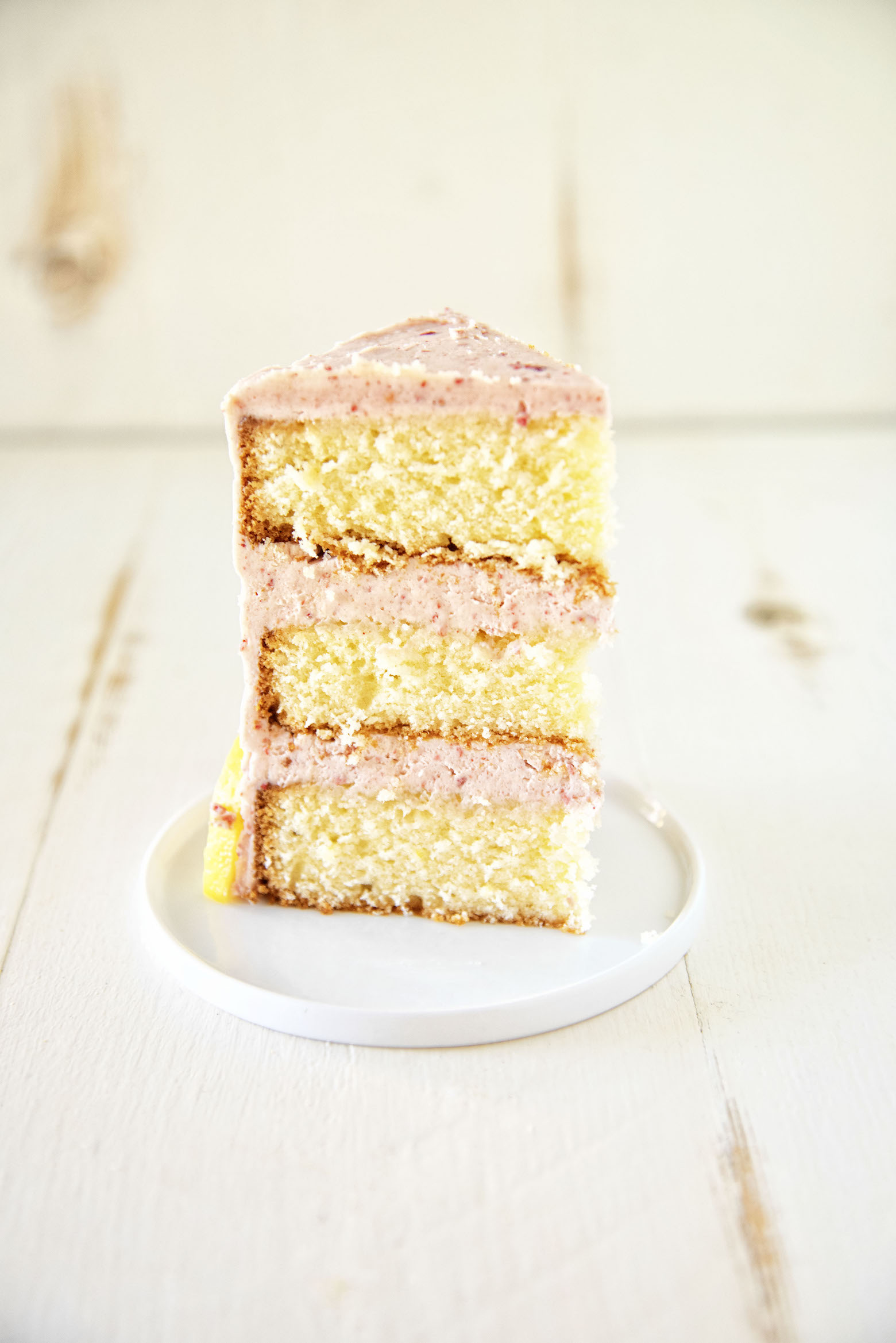 Strawberry Lemonade Layer Cake 