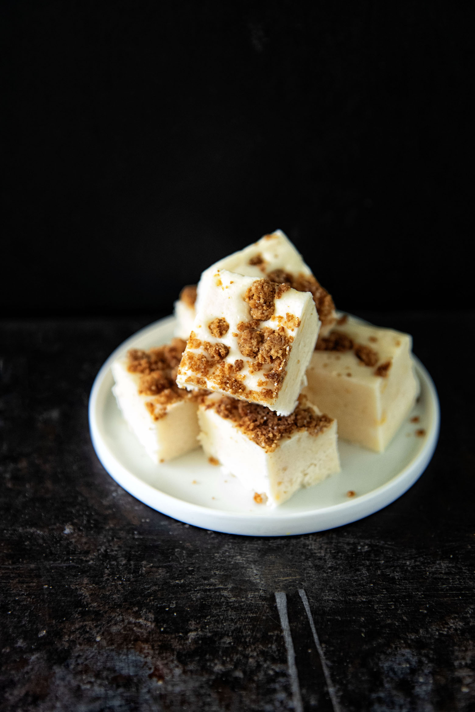 Peach Pie Fudge on a plate