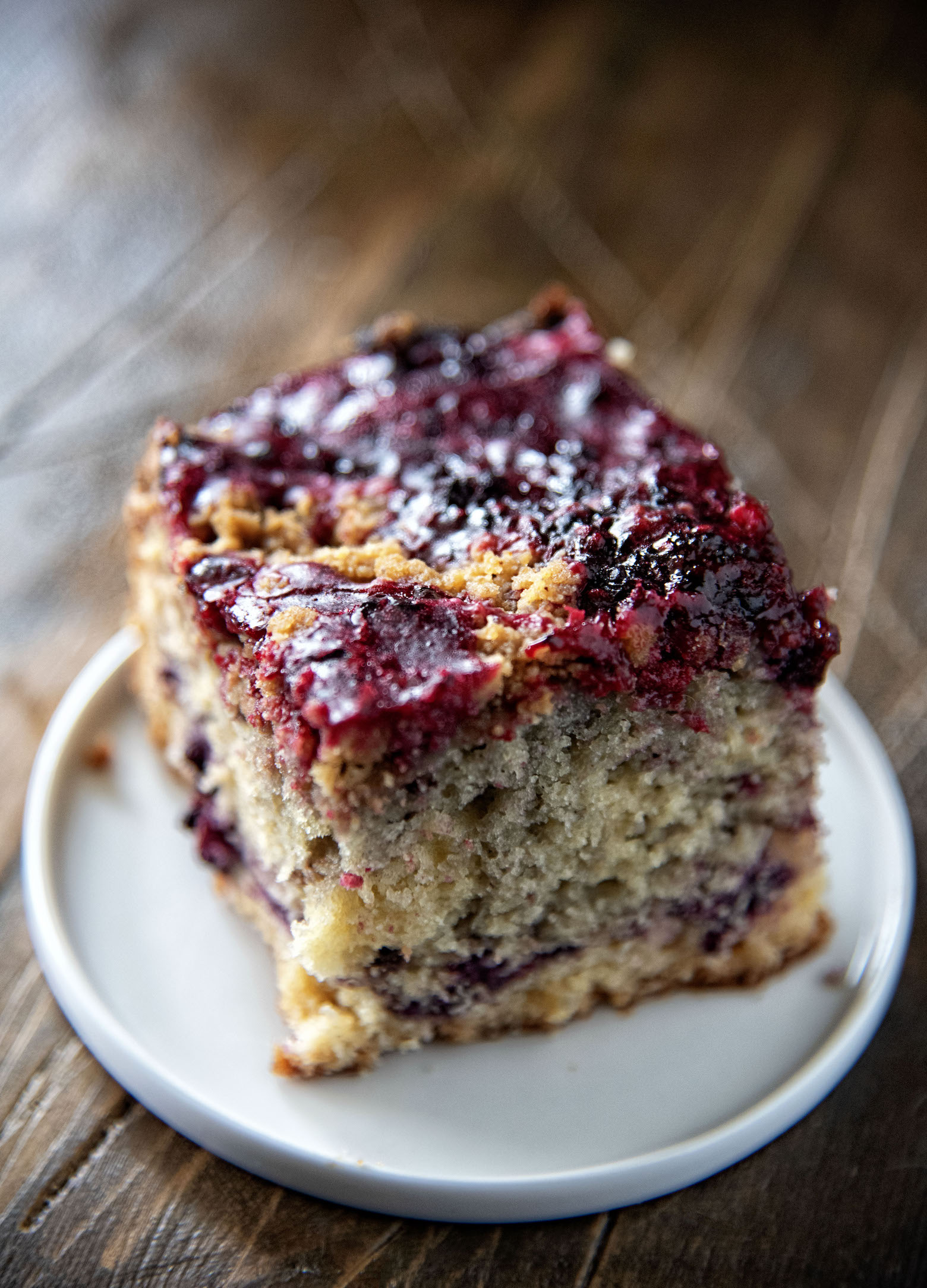 Blackberry Brown Butter Crumb Coffee Cake