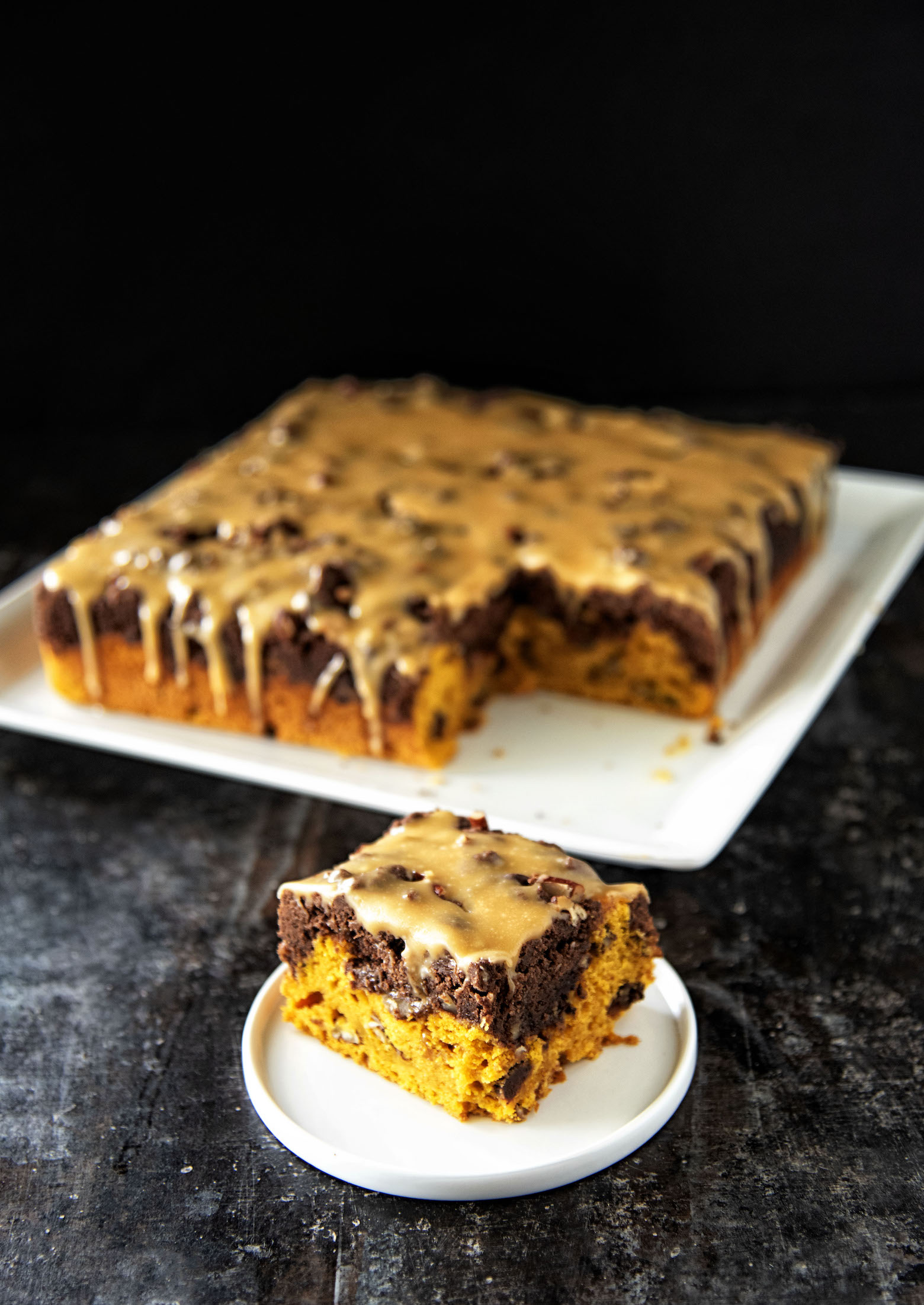 Caramel Turtle Pumpkin Crumb Cake 