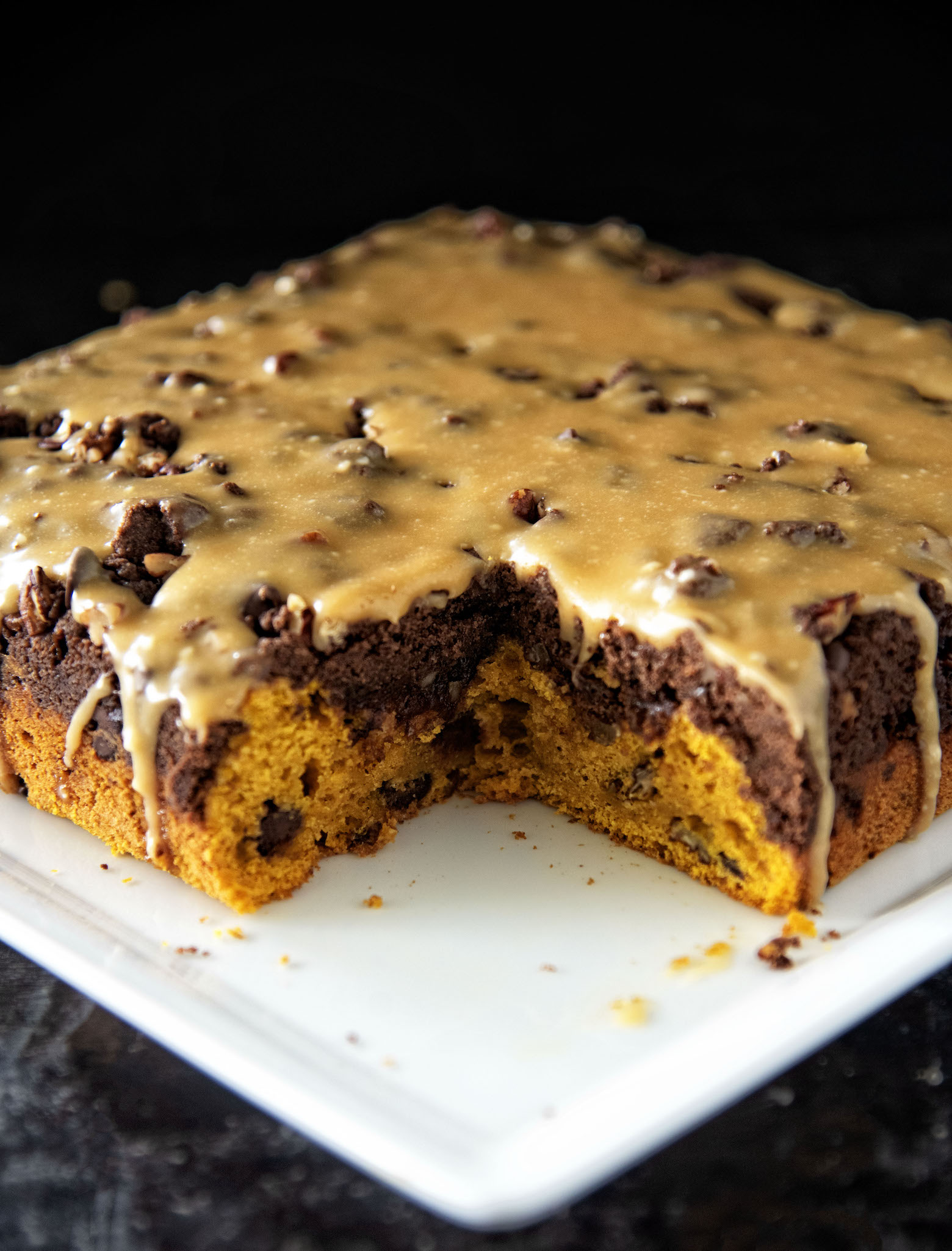 Caramel Turtle Pumpkin Crumb Cake 