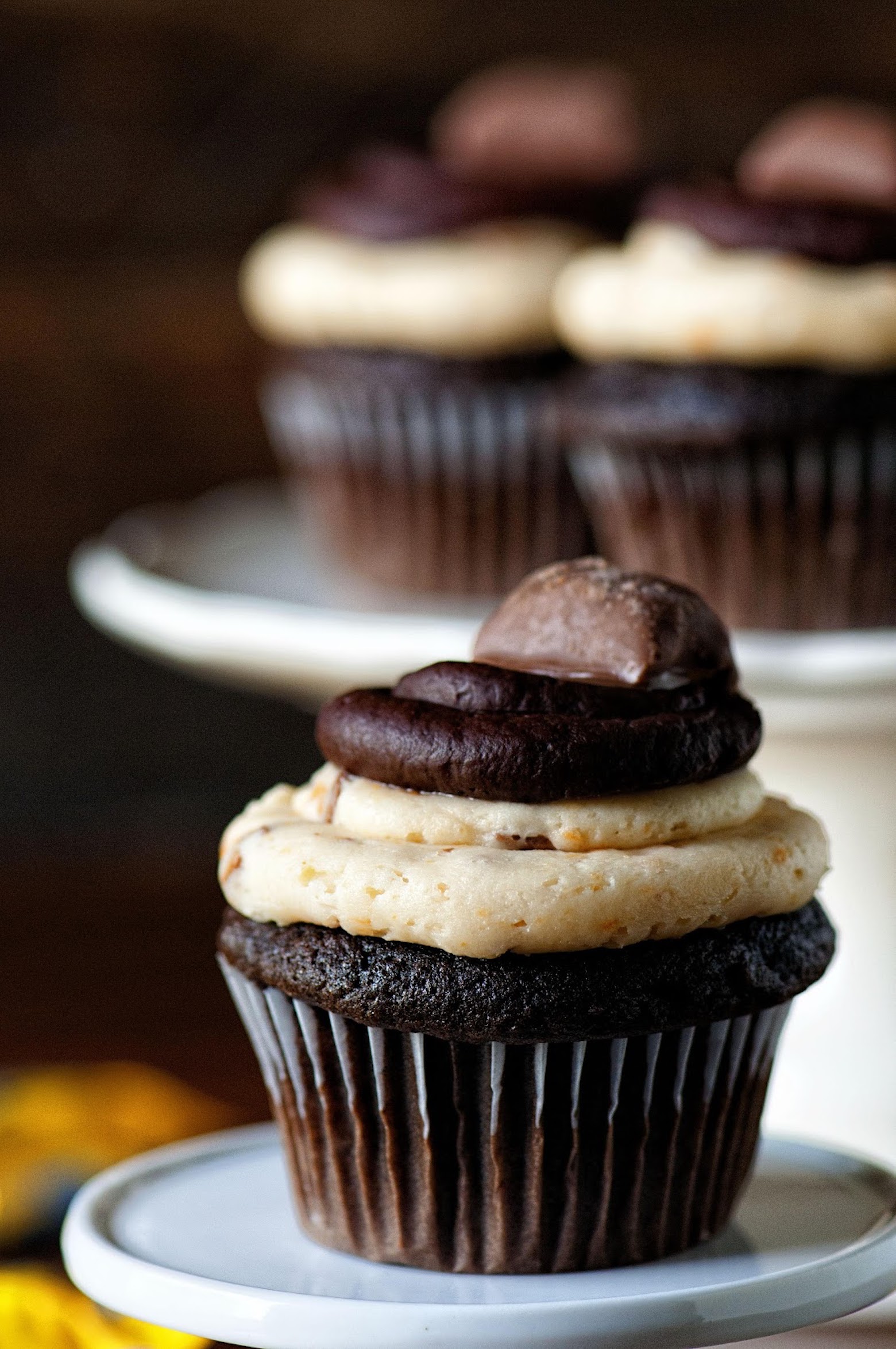 Dark Chocolate Butterfinger Cupcakes 