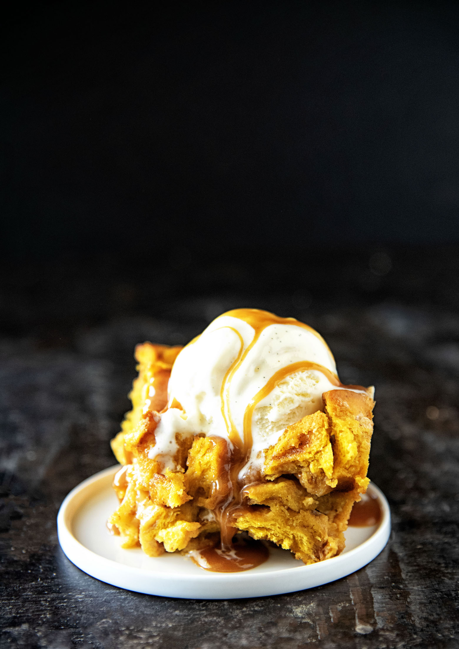 Pumpkin Cinnamon Roll Bread Pudding 