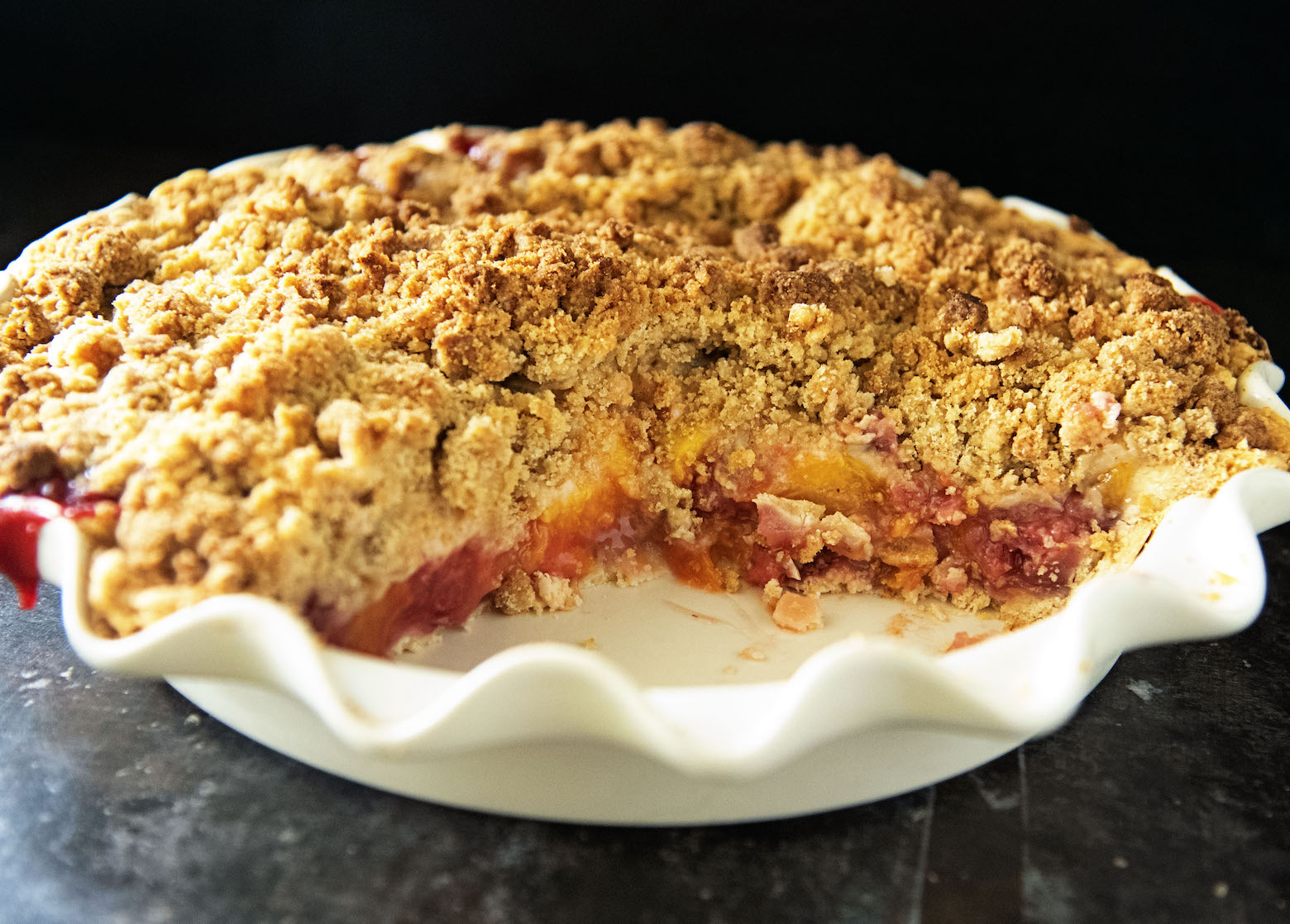 Strawberry Peach Crumb Pie 