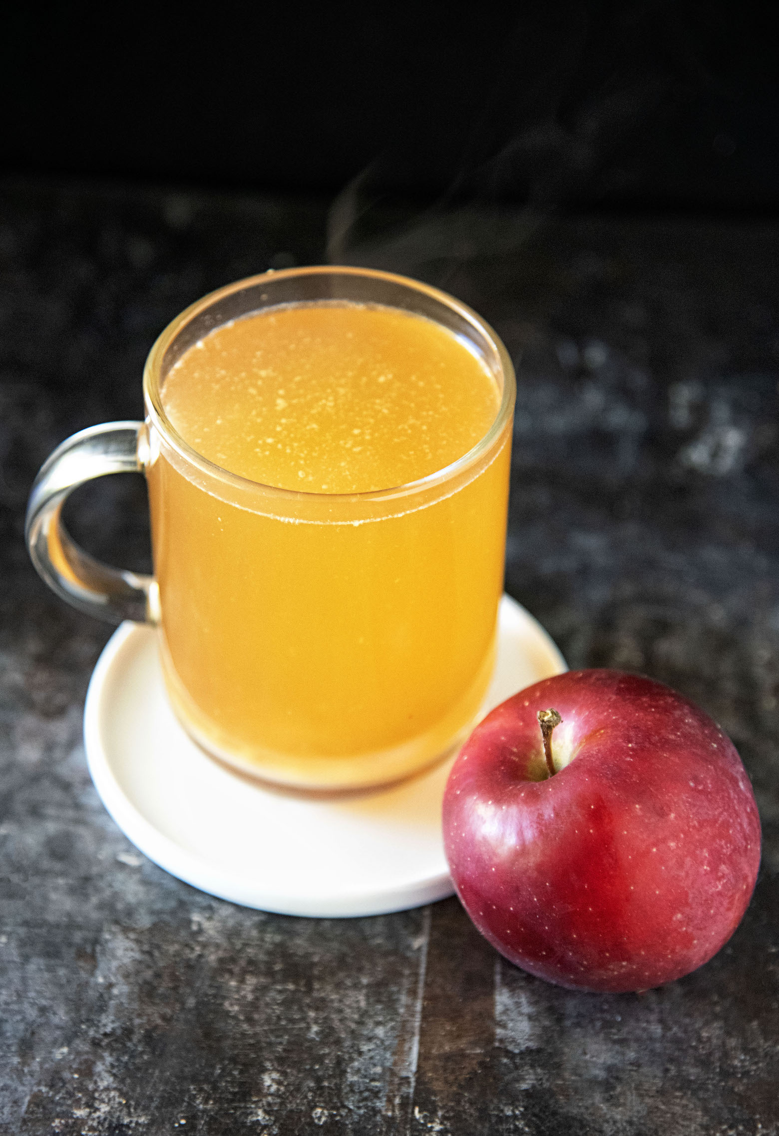 Hot Spiked Cinnamon Apple Cider