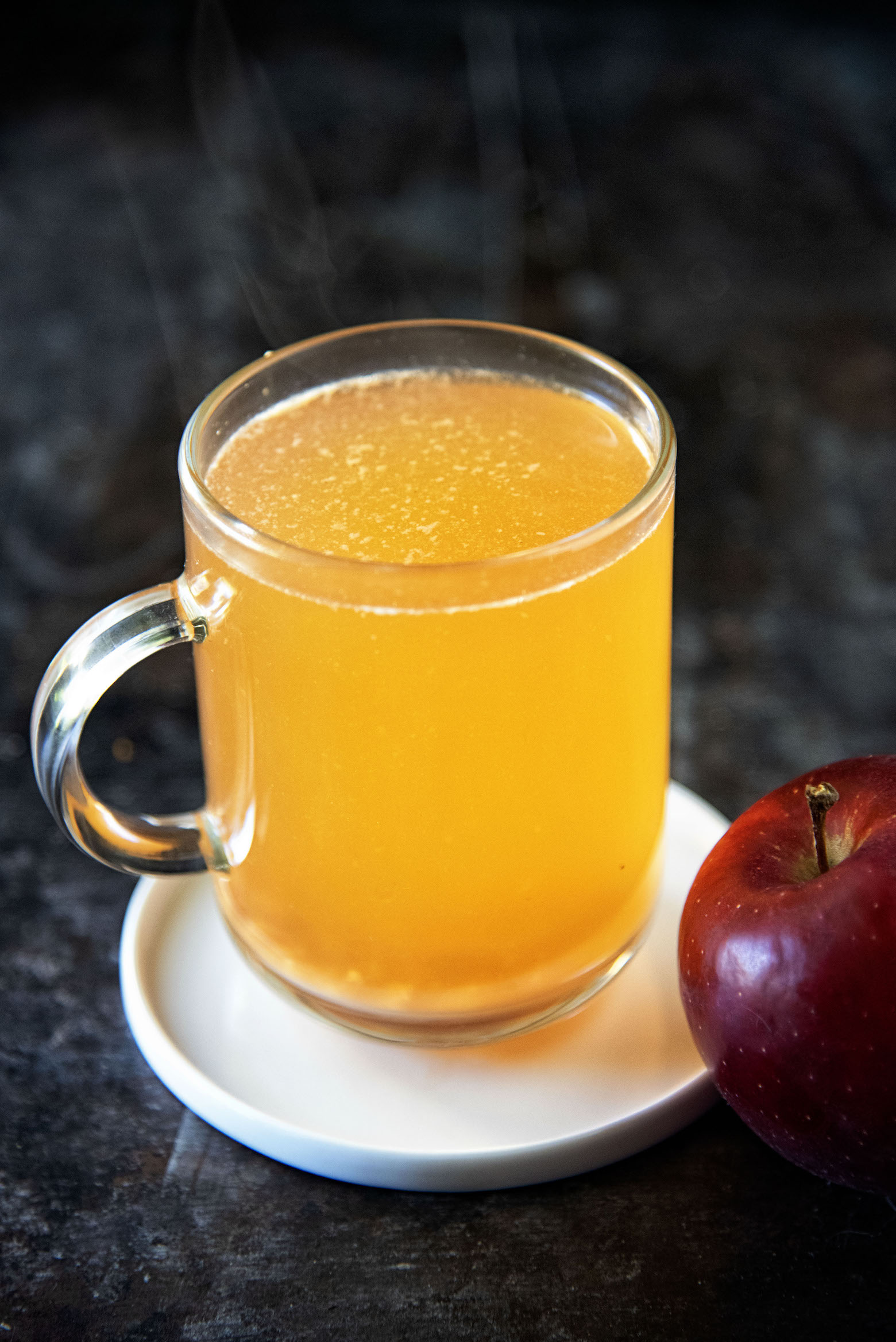 Hot Spiked Cinnamon Apple Cider