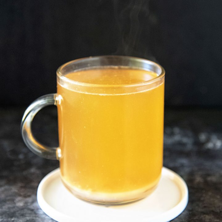 Hot Spiked Cinnamon Apple Cider