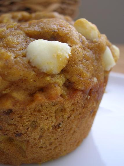 Pumpkin White Chocolate Chip Muffins