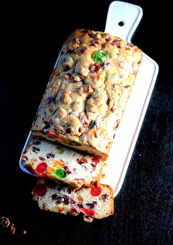 Drunken Orange-Cranberry Fruitcake