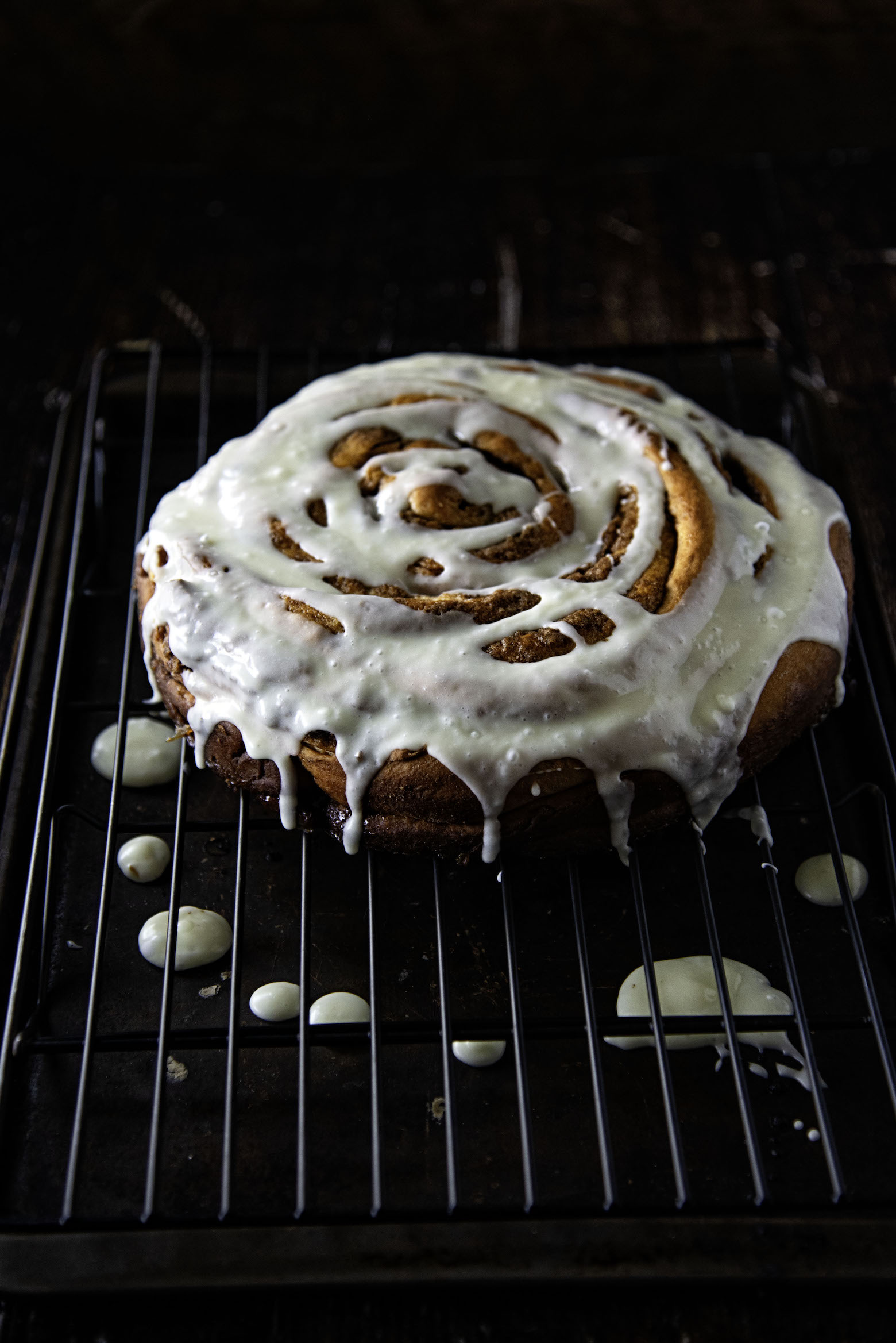 Giant Eggnog Cinnamon Roll Cake