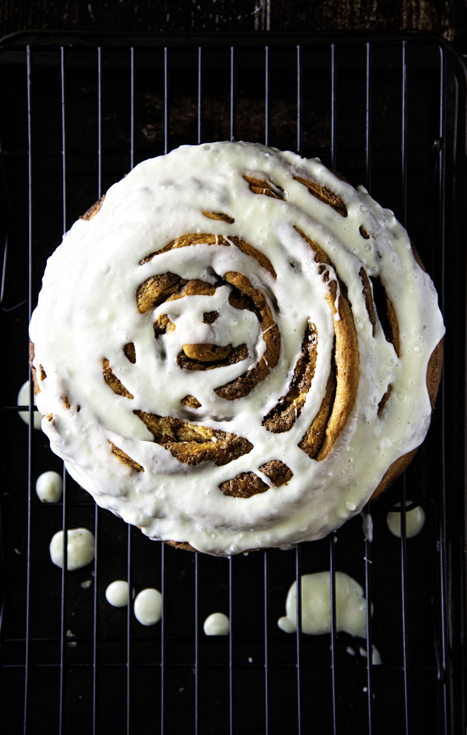 Giant Eggnog Cinnamon Roll Cake