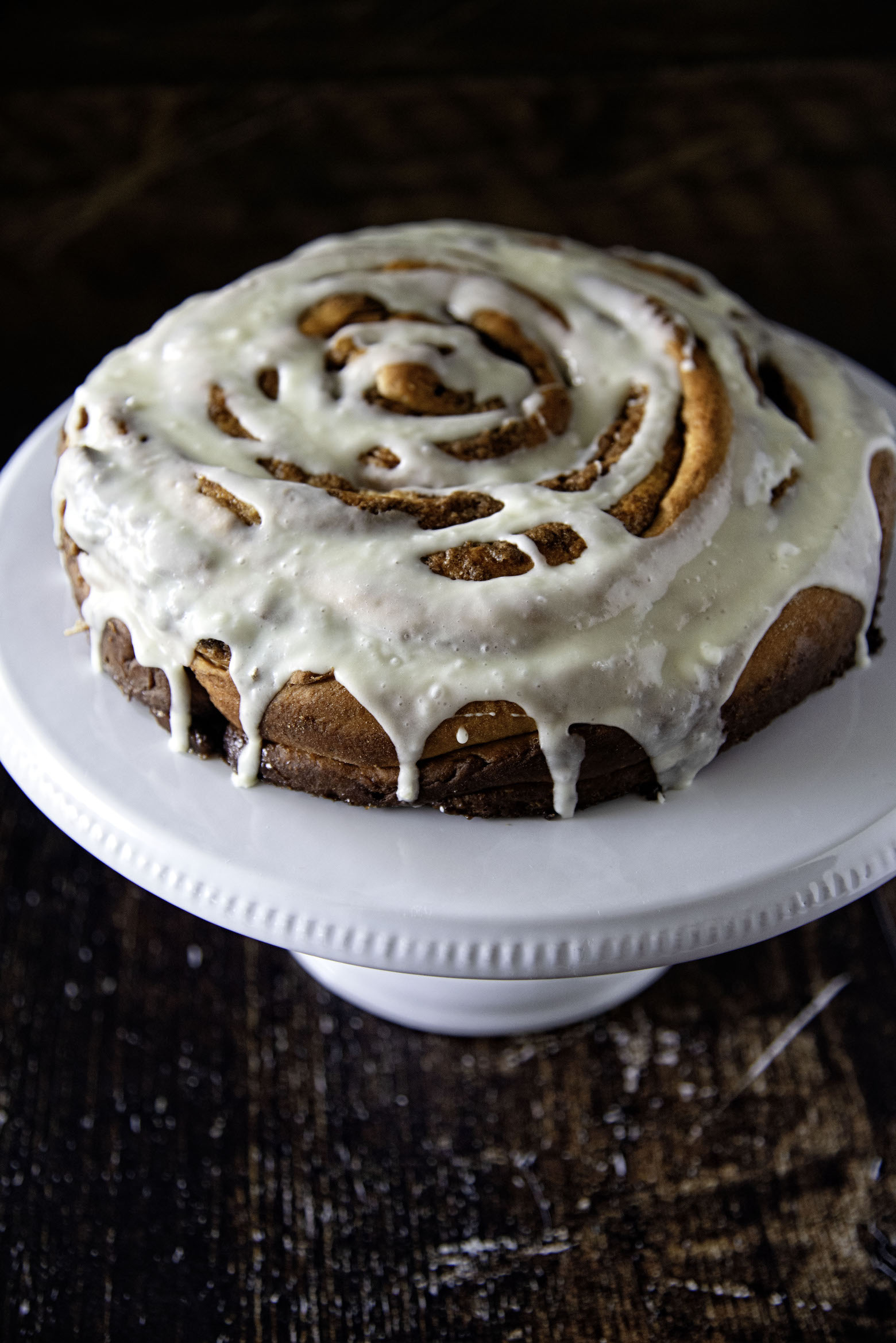 Giant Eggnog Cinnamon Roll Cake