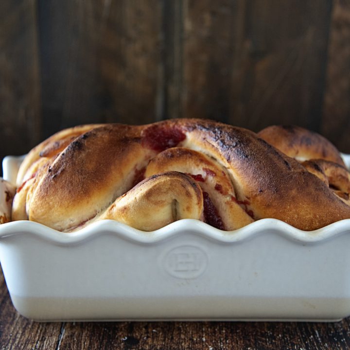 Jellied Cranberry Sauce Bread 