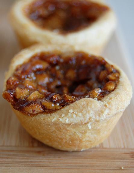 Mini Pecan Pies (or Pecan Tassies)