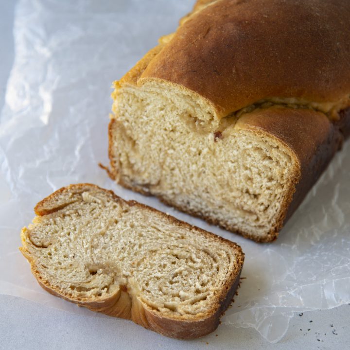 Brown Sugar Spiral Banana Bread 