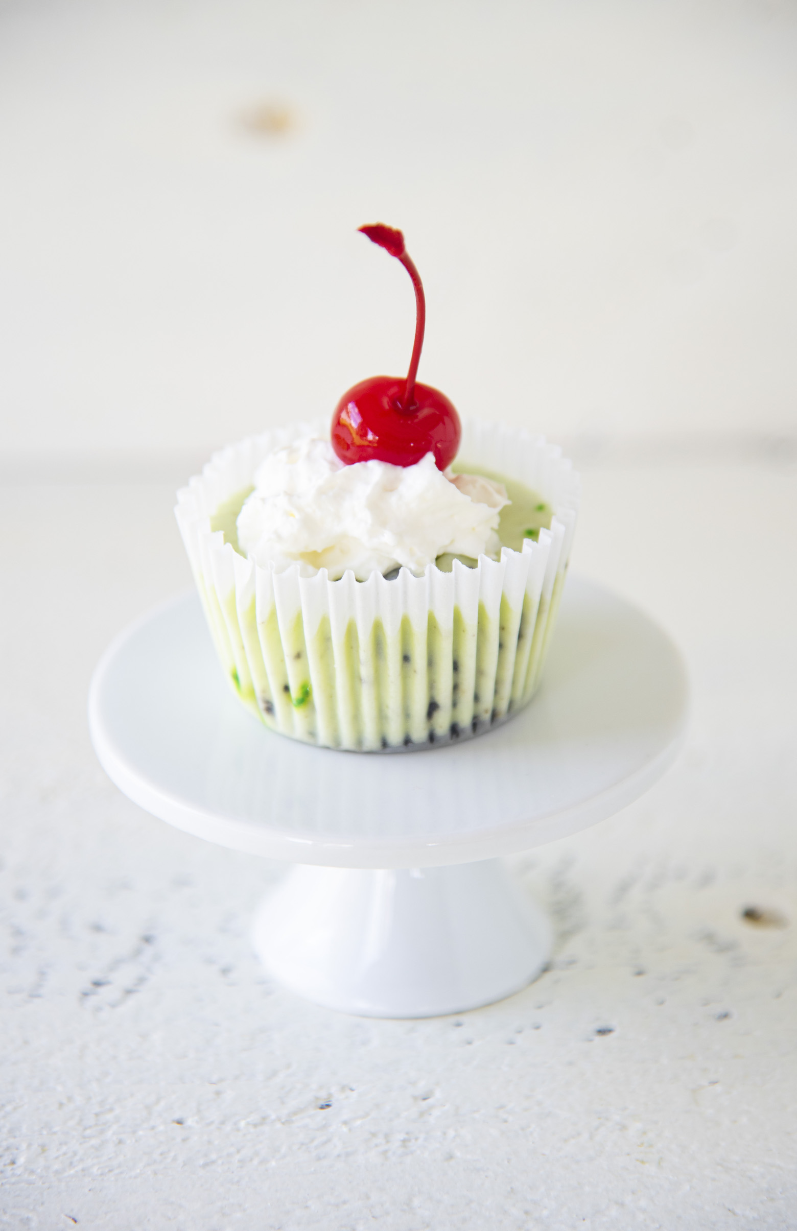 Oreo  Shamrock McFlurry Cheesecake Bites