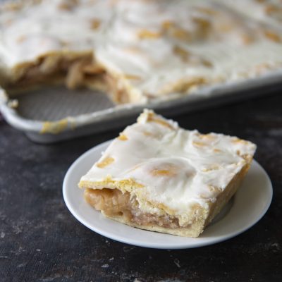 Cinnamon Toast Crunch Apple Slice