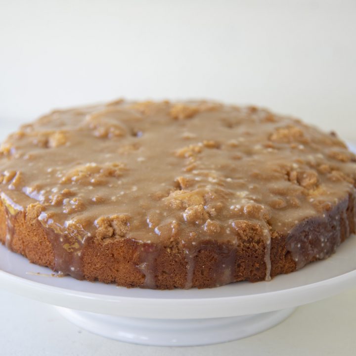 Crumb Topped Carrot Coffee Cake 