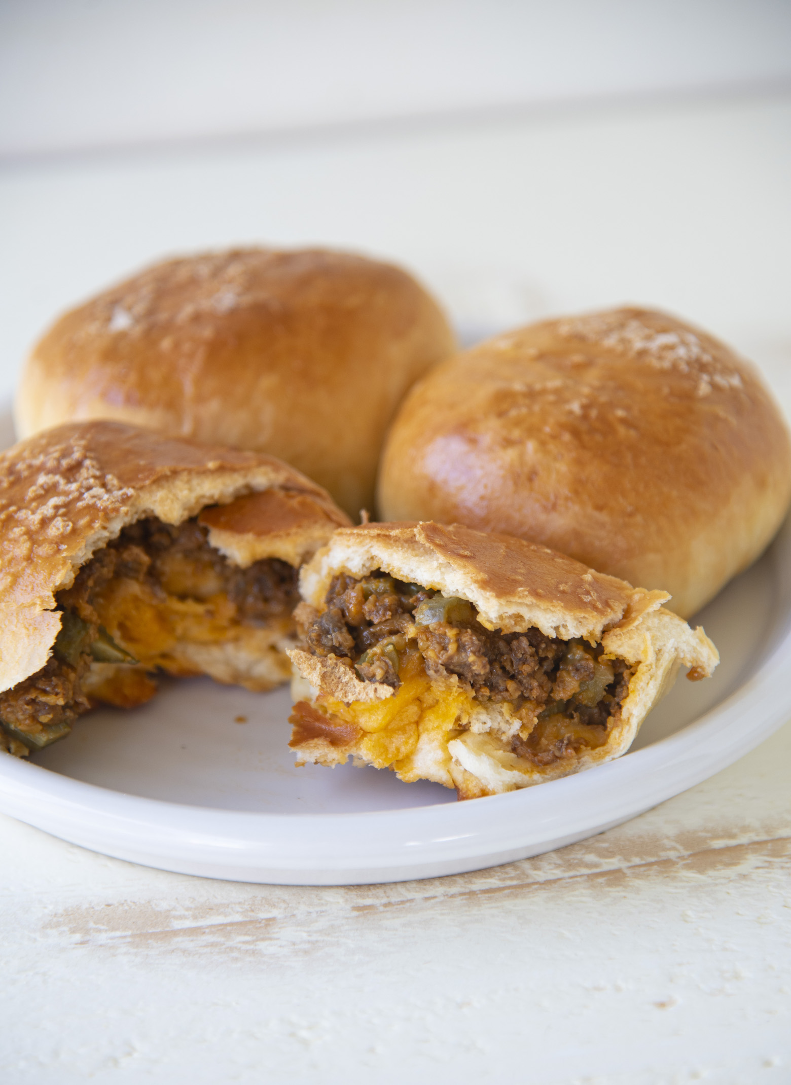 Vegetarian Cheeseburger Buns 