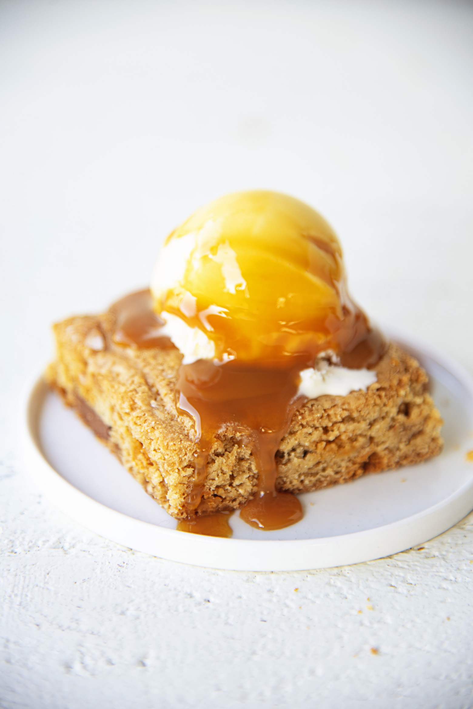 Salted Chocolate Chip Butterscotch Toffee Cookie Bars 