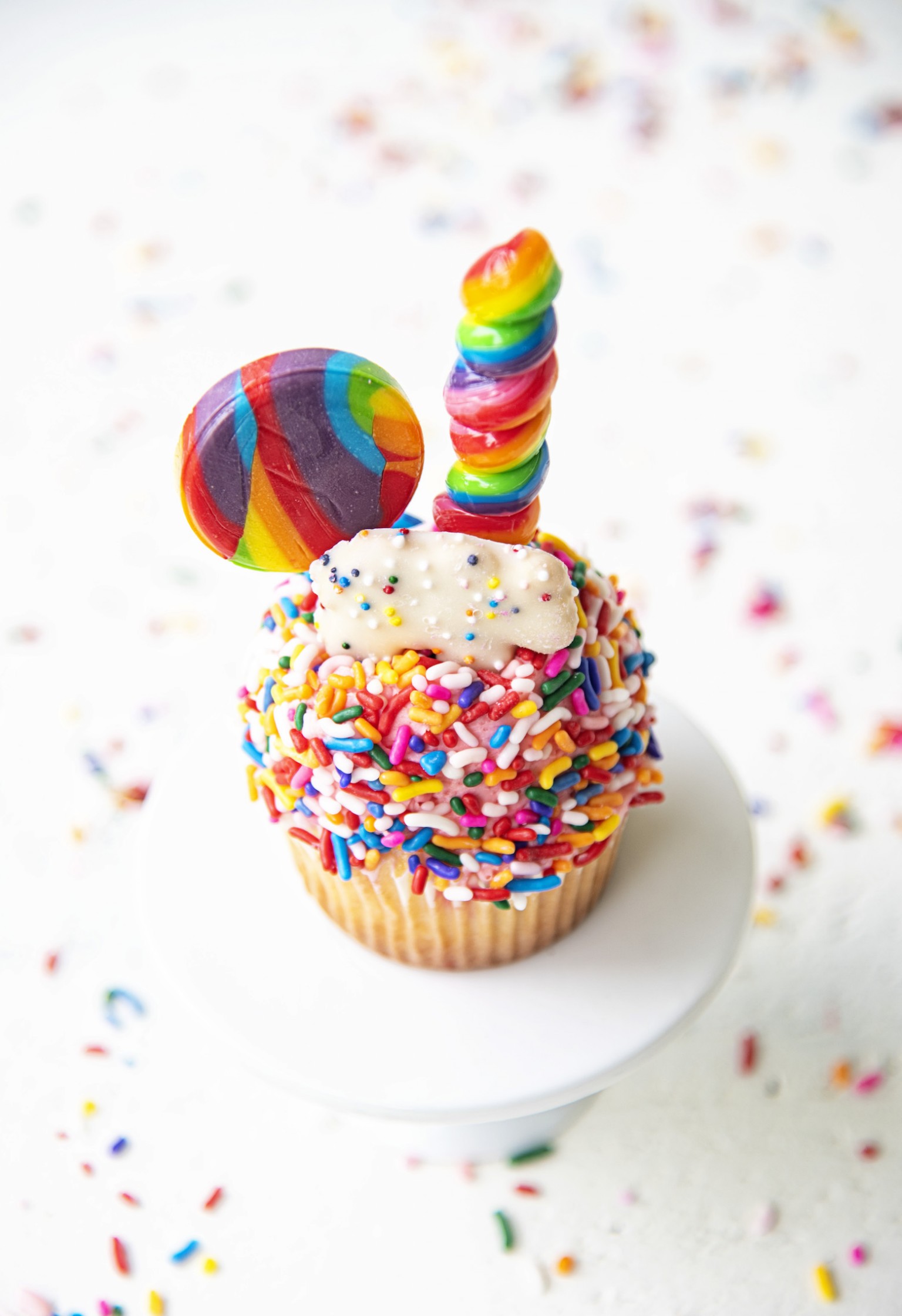 Vanilla Sprinkle Birthday Cupcakes Sweet ReciPEAs