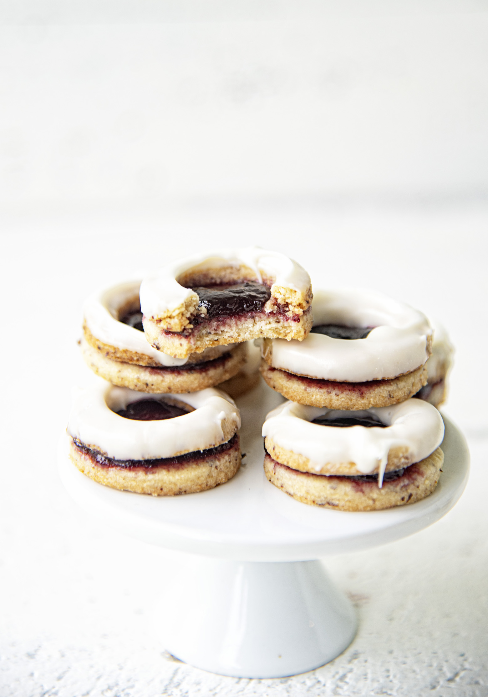 White Chocolate Berry Linzer Cookies