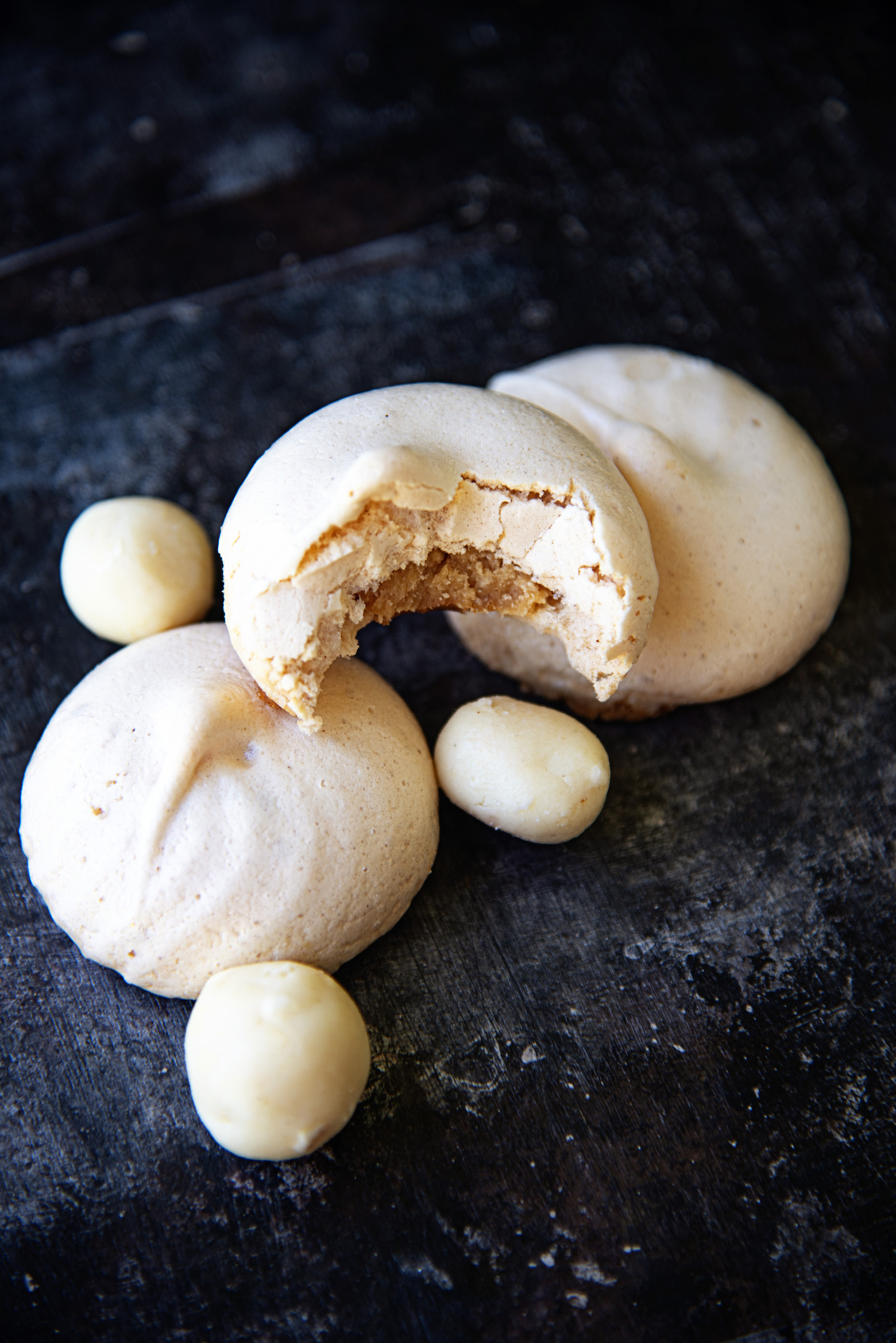 Apple Pie Meringue Kisses