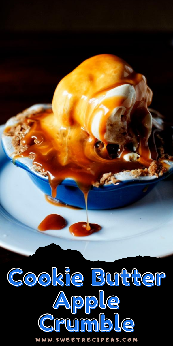 Cookie Butter Apple Crumble